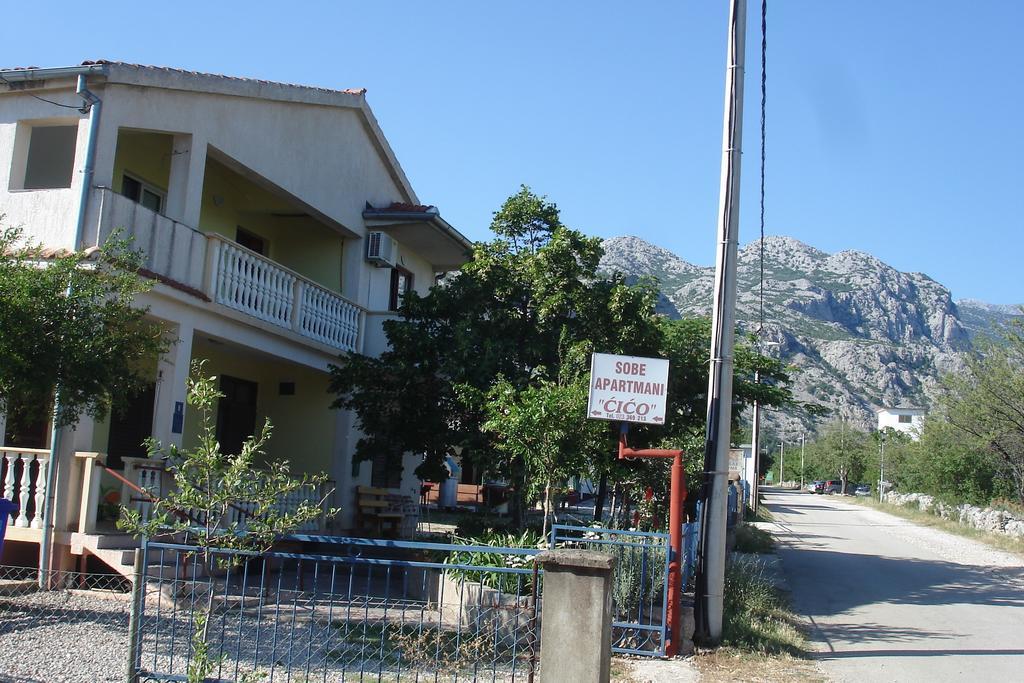 Apartments Cico Starigrad Paklenica Eksteriør bilde