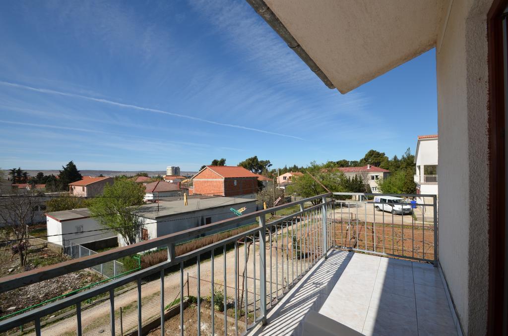 Apartments Cico Starigrad Paklenica Eksteriør bilde