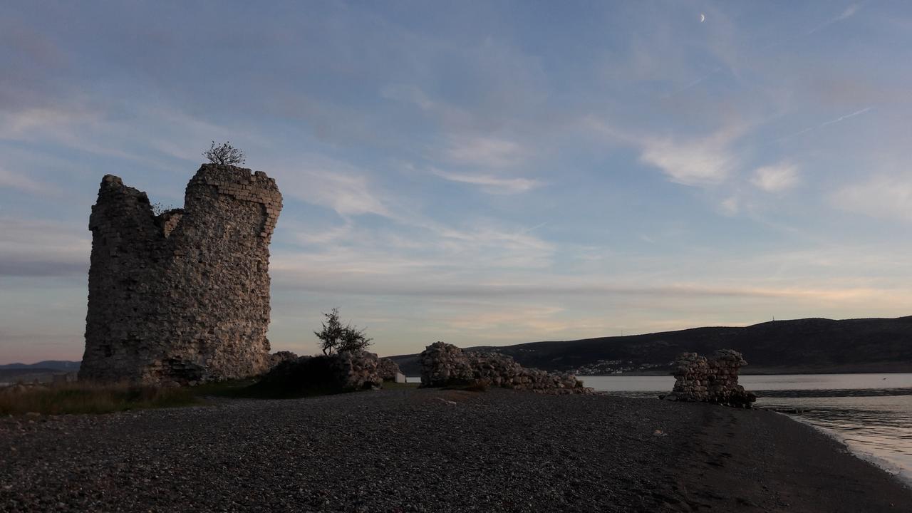 Apartments Cico Starigrad Paklenica Eksteriør bilde