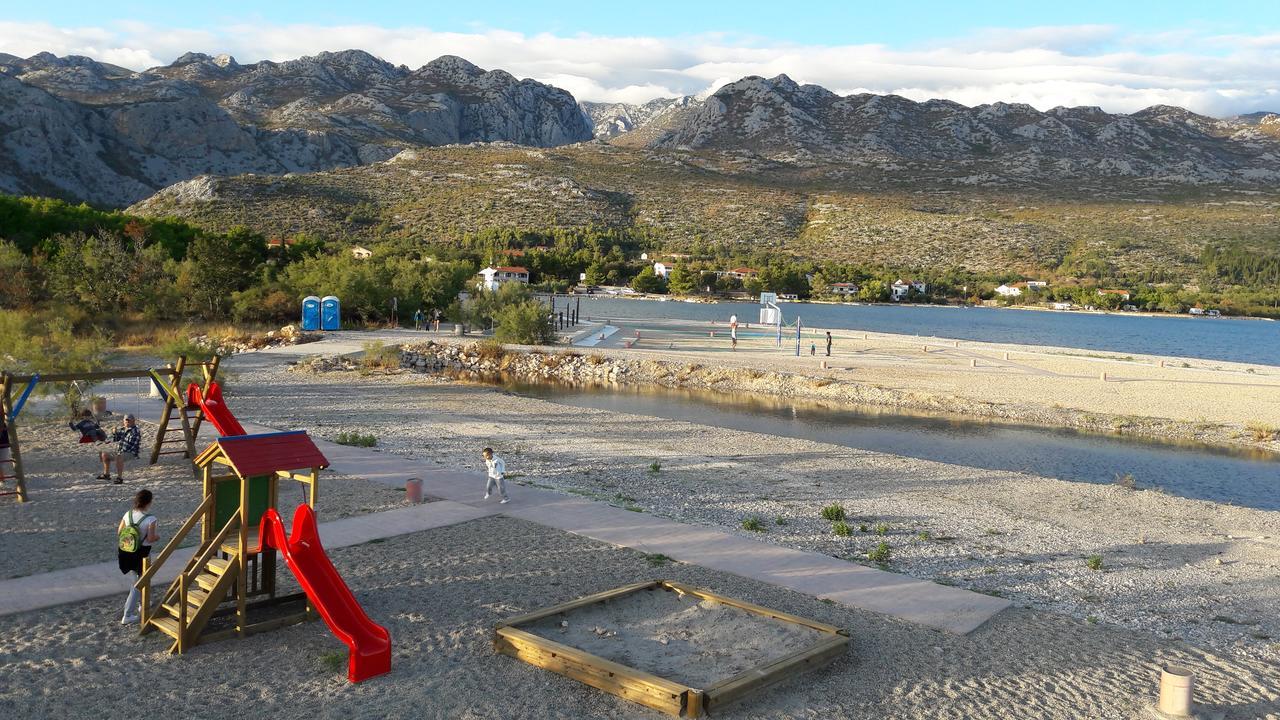 Apartments Cico Starigrad Paklenica Eksteriør bilde